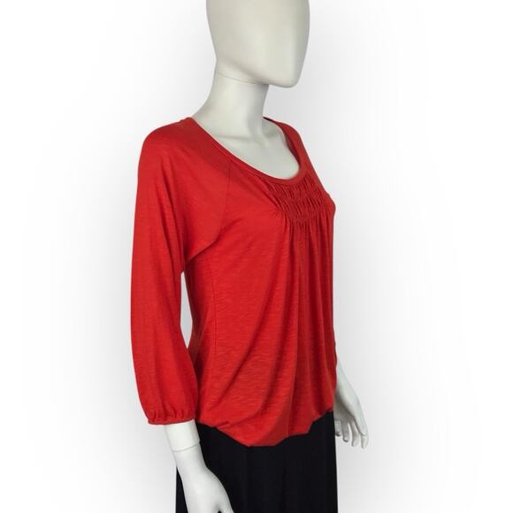 Ann Taylor Red Smocked 3/4 Sleeve Tee Shirt Blouse - Picture 3 of 6